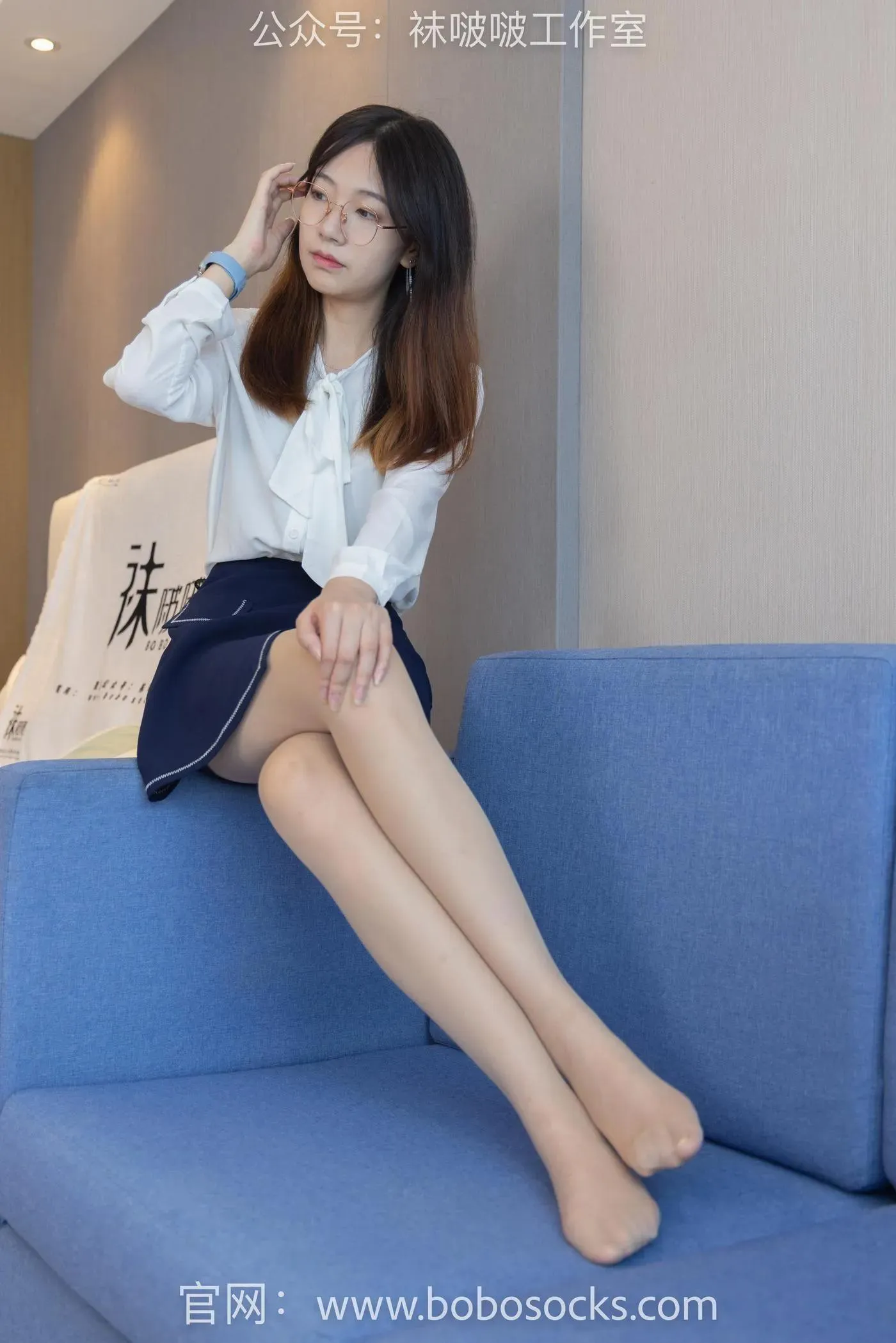 [BoBoSocks袜啵啵]NO.114 小甜豆-高跟鞋、帆布鞋、肉丝、厚黑丝 [175P]插图9